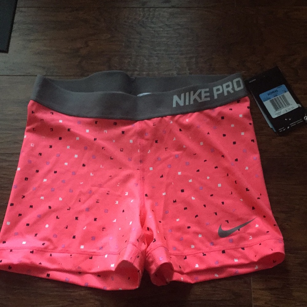 Nike Pro dry fit short